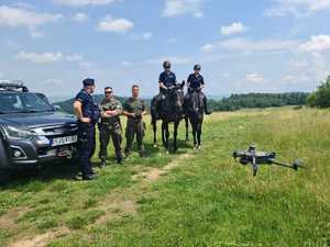 Krośnieńscy policjanci wspólnie z leśnikami realizowali działania pn. „Lasy Zdrojowe 2023”