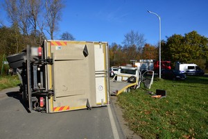 uszkodzenia powypadkowe pojazdów uczestniczących z zdarzeniu drogowym w Wietrznie