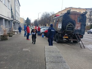 policjanci podczas patrolu w czasie WOŚP