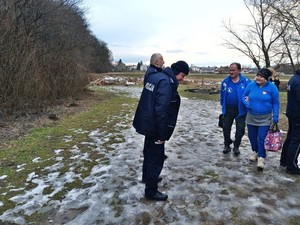 policjanci podczas patrolu w czasie WOŚP