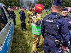 uczestnicy ćwiczeń służb ratowniczych podczas działań w Rudawce Rymanowskiej