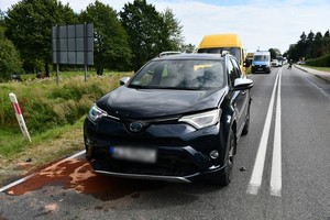 uszkodzenia pokolizyjne pojazdów uczestniczących w kolizji drogowej w Ustrobnej