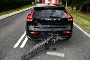 uszkodzenia pokolizyjne pojazdów uczestniczących w kolizji drogowej w Ustrobnej