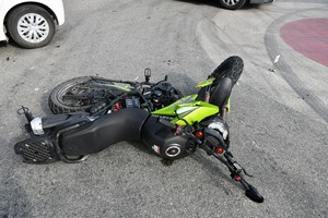 uszkodzenia pokolizyjne pojazdów uczestniczących w zdarzeniu