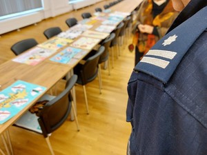 prace konkursowe o tematyce bezpieczeństwa wakacyjnego oraz ich twórcy