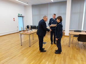 turniej strzelecki z udziałem policjantów